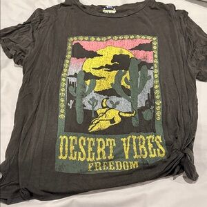 ARULA Desert Vibes Freedom Reptile Tee - Black and Yellow
